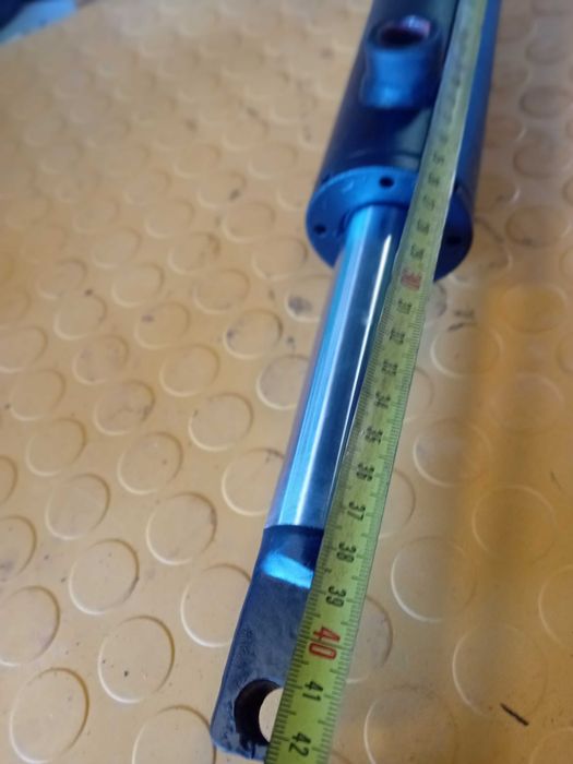 Cilindro hidráulico duplo efeito