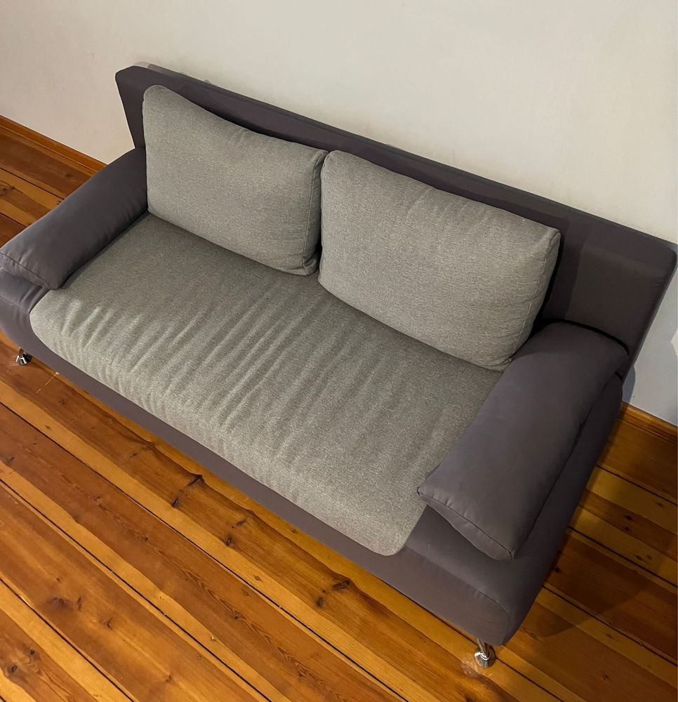 Sofa Black Red White