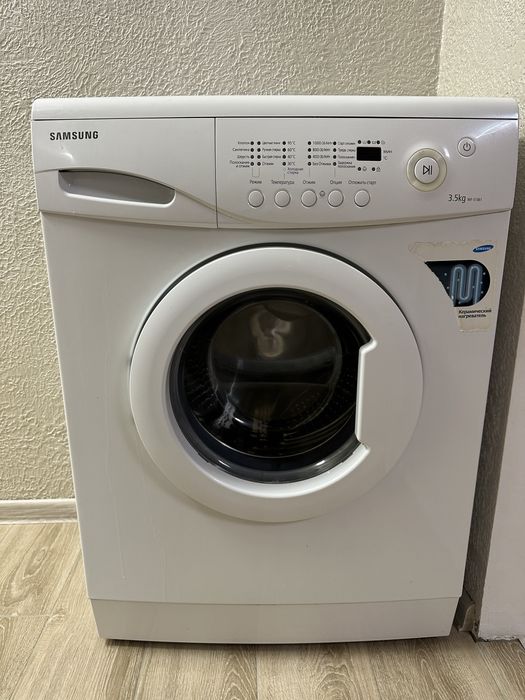 Пральна машинка SAMSUNG WF-R861