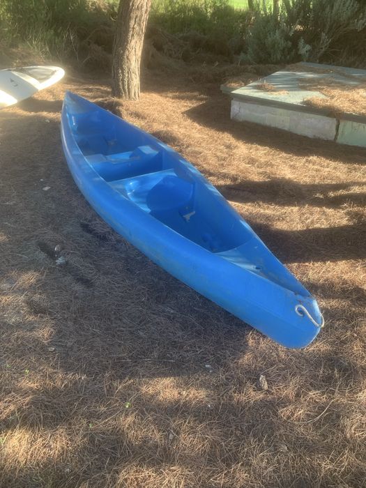 Kayak 2 + 1 os azuis e bilugar os amarelos