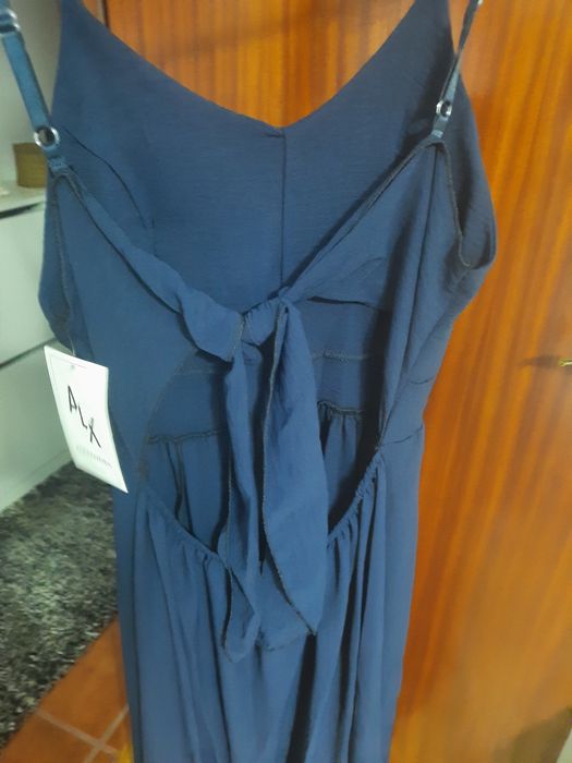 Vestido azul escuro