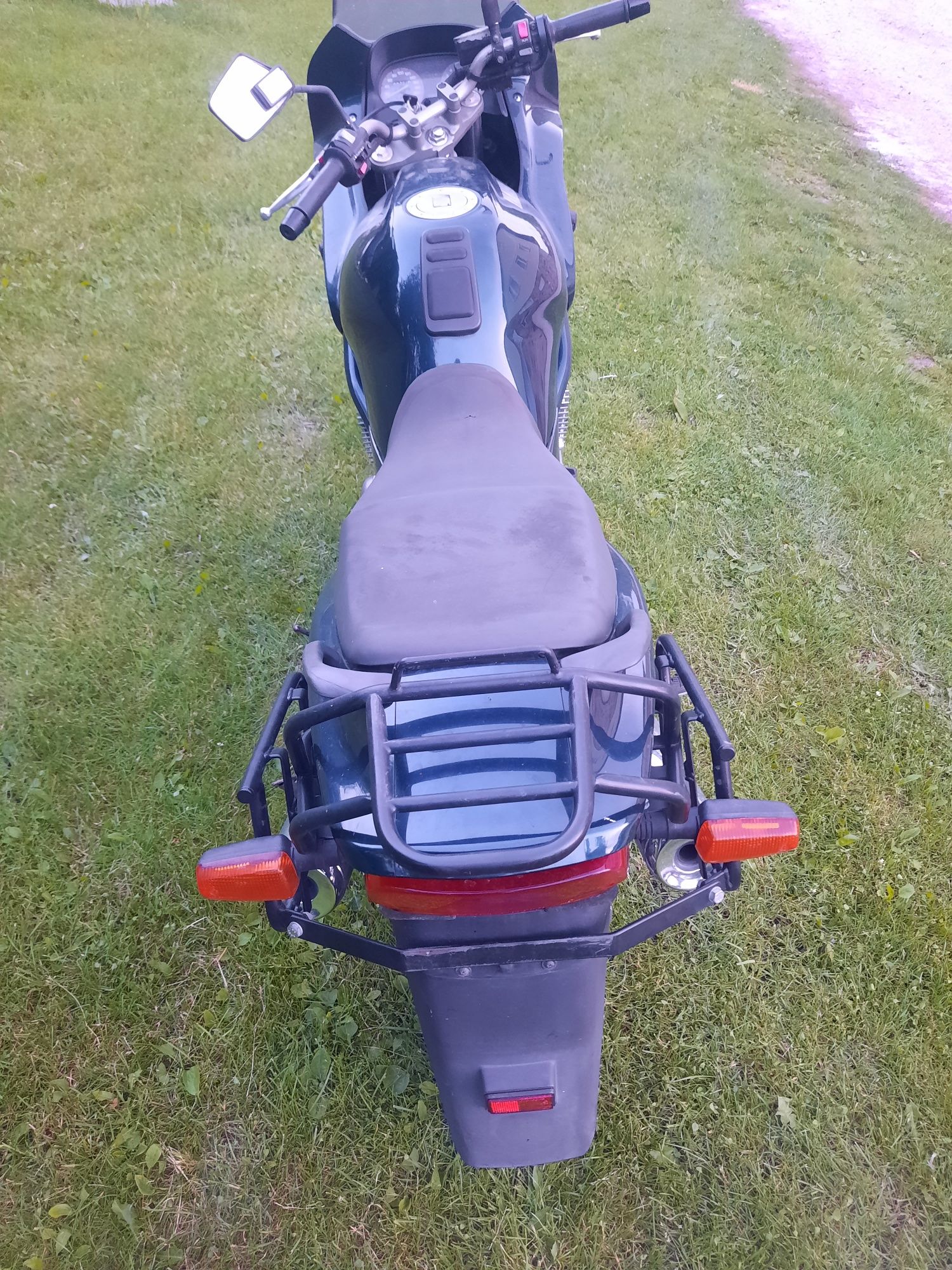 Yamaha XJ600 Diversion z Niemiec z kuframi