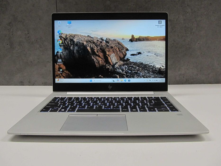 HP EliteBook Mt45 Ryzen 3 Pro 3300U  8GB dysk SSD 256GB Vega 6 Laptop