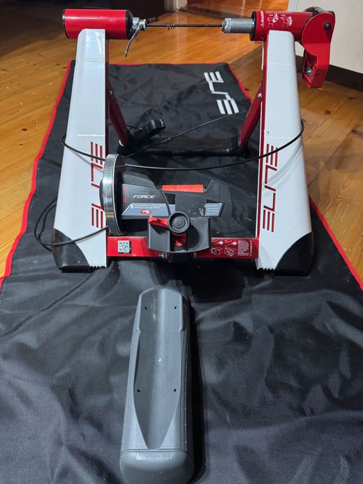 Trenażer Elite z kołem