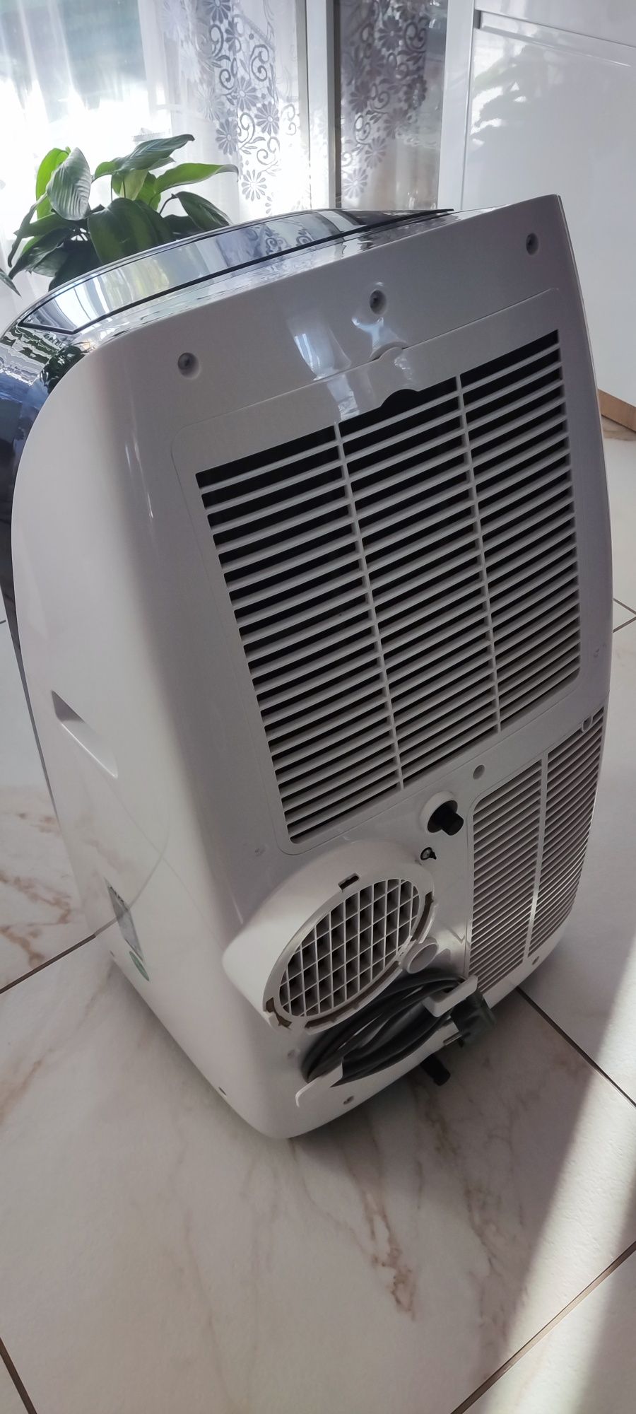 Klimatyzator przenośny mocny AUX ELITE am-h12a4/lar1-it