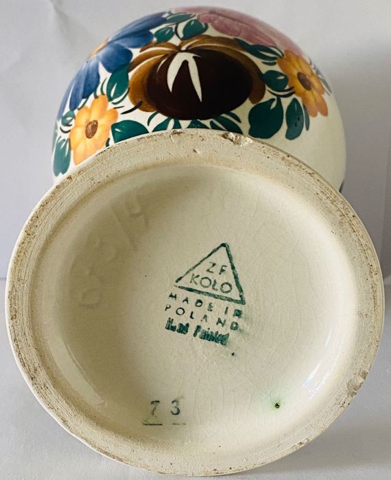 Amfora, Fajans, Wazon  z czasów PRL, ręcznie malowana, sygnatura