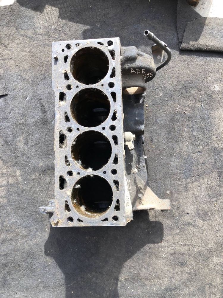 Блок циліндрів VW