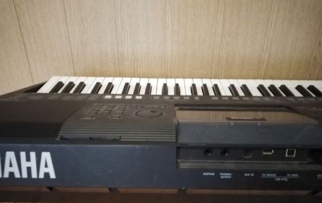 Синтезатор Yamaha PSR E-463