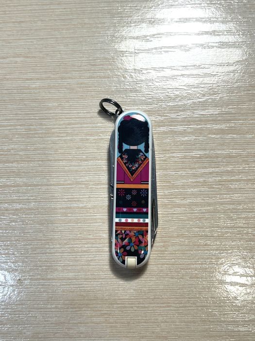 Складний ніж швейцарській Victorinox