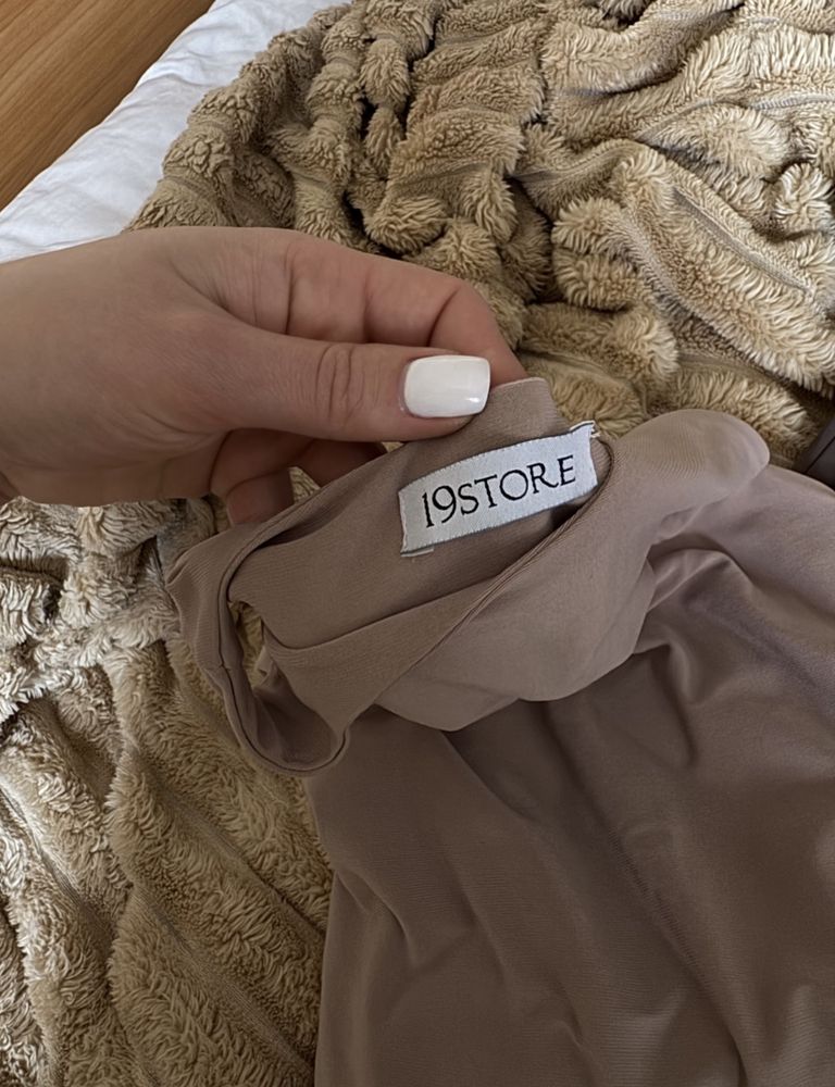 Боді бренду 19store