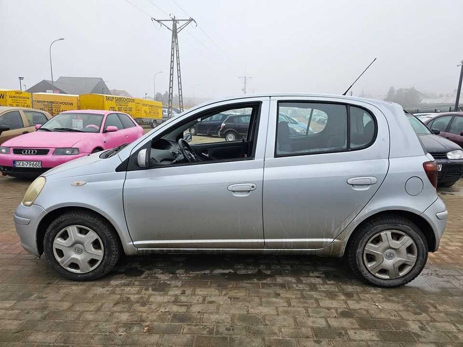Toyota Yaris 2004r/opłaty aktualne/1.4diesel/75KM/5drzwi/klima/okazja