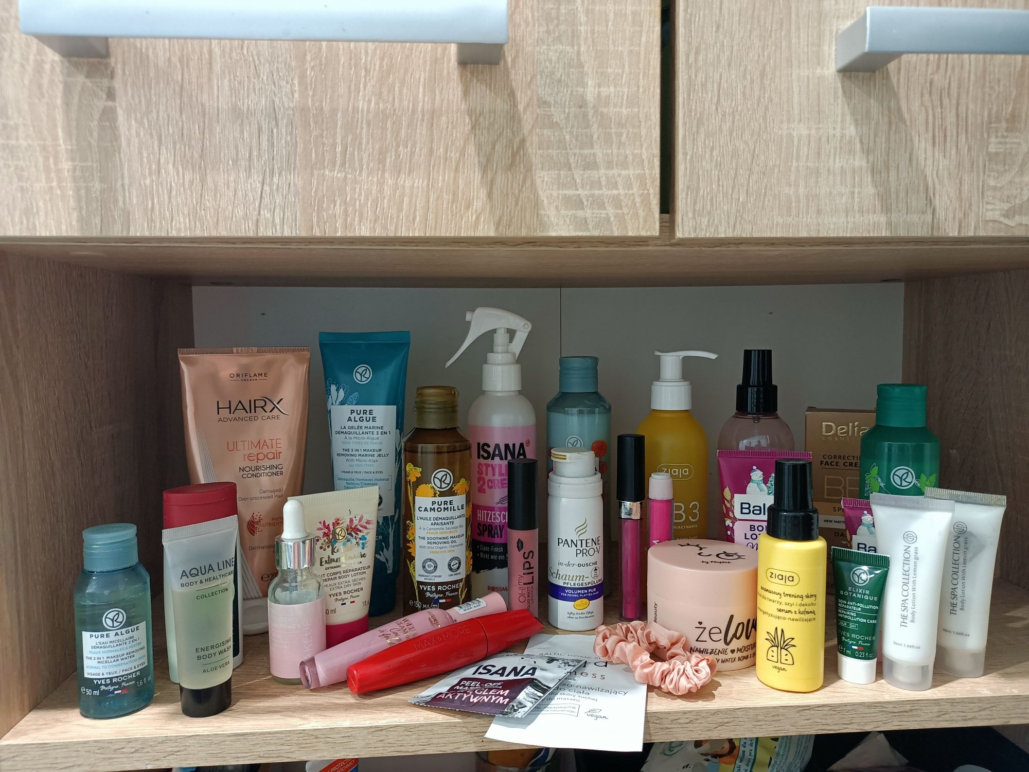 Zestaw kosmetyków 28 szt. Ziaja, Yves Rocher, Bourjois, Isana, Eveline