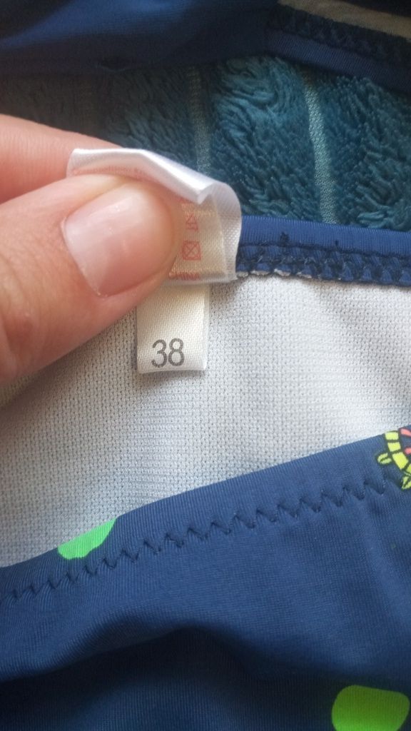 Продам жіночі купальники