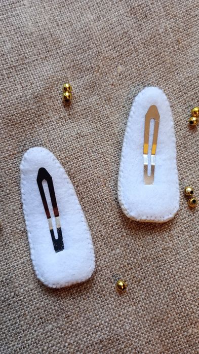 Haftowana biżuteria - ręcznie robione spinki (pyki) do włosów handmade