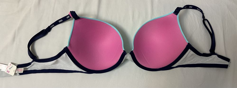 Бюст Victoria's Secret 36C