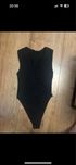 Body zara dekolt w litere v