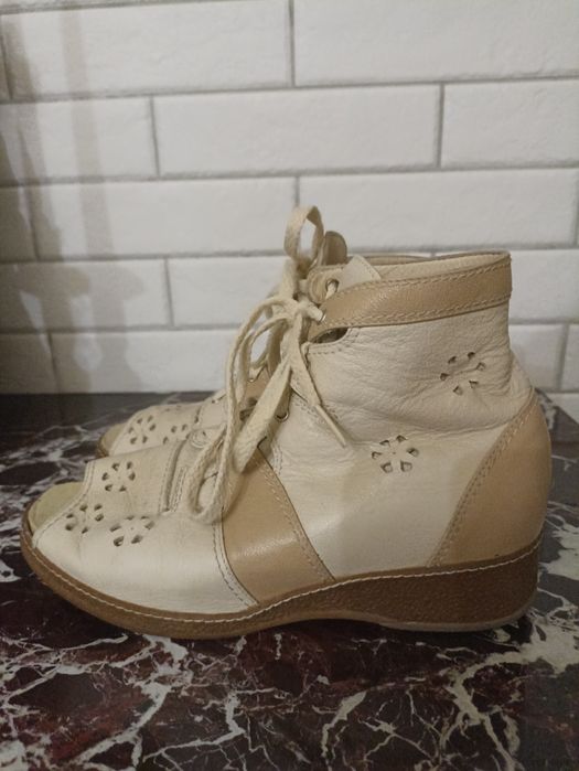 Ботильоны, ботинки, полуботинки, туфли кожаные с открытым носком