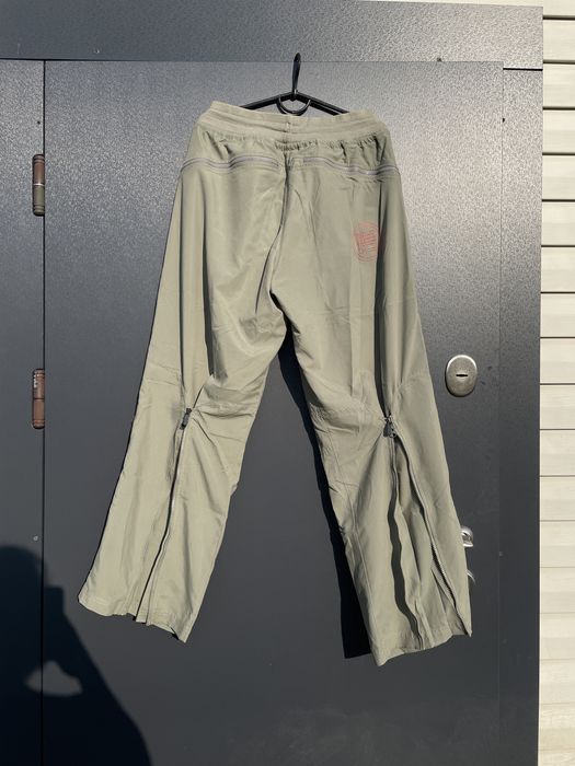 Ексклюзивні спортивні штани Nike вінтажні хакі tech pack оригінал