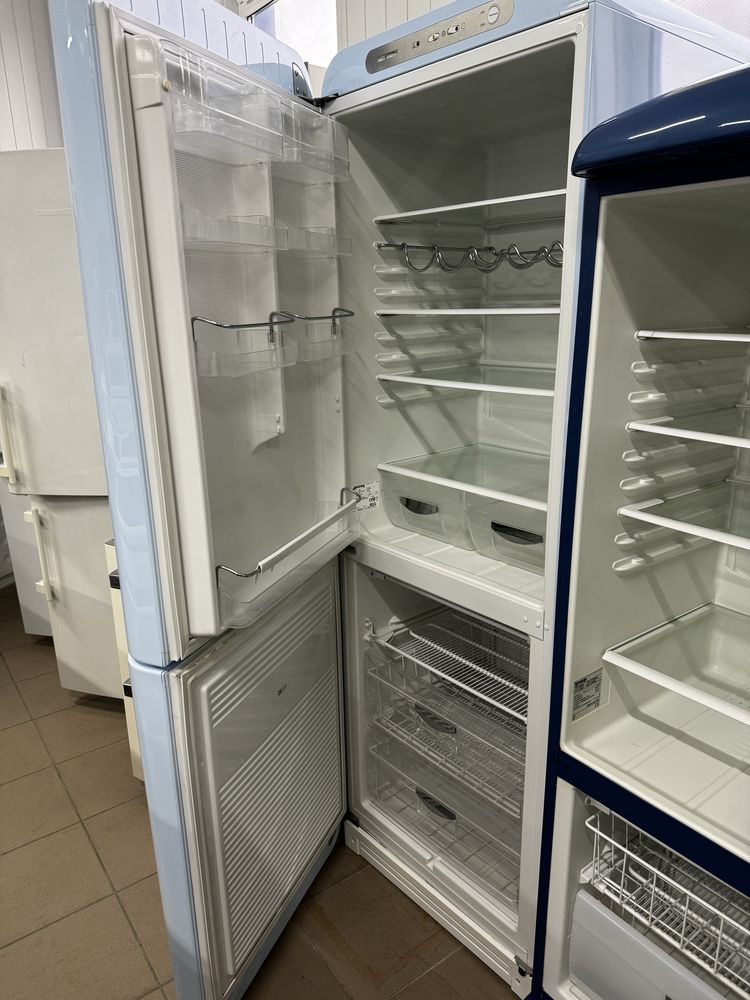 Холодильник Smeg