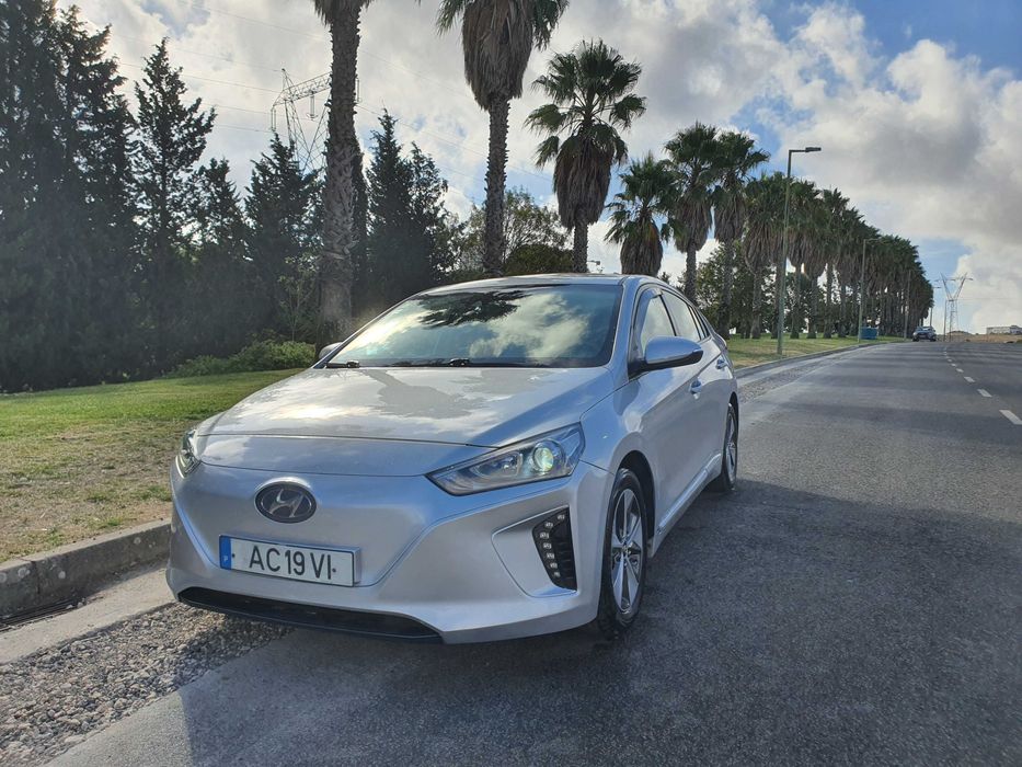 Hyundai Ioniq 28kWh (240km autonomia)