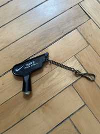 Ключ для шиповок Nike