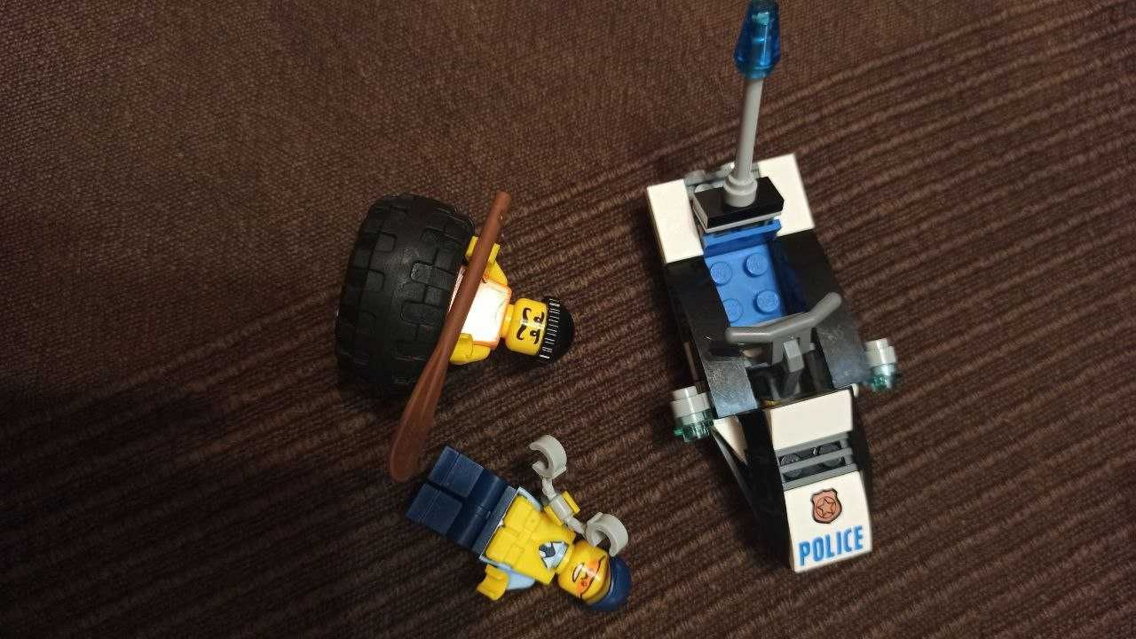 LEGO City 60126 Ucieczka na oponie - policja
