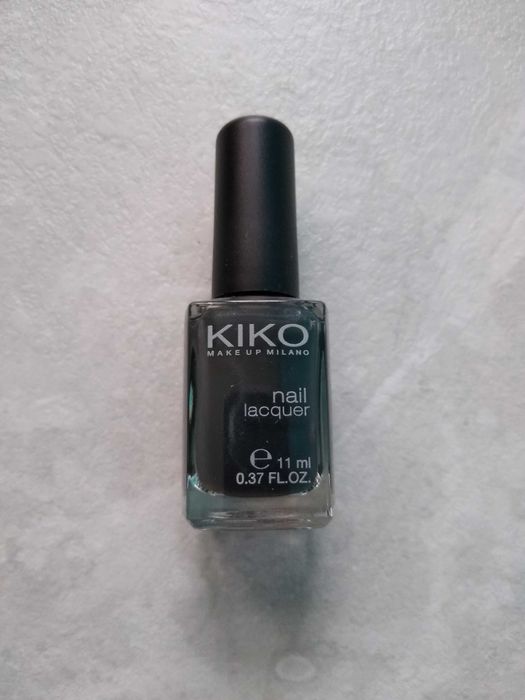 Lakier do paznokci Kiko duży grafitowy