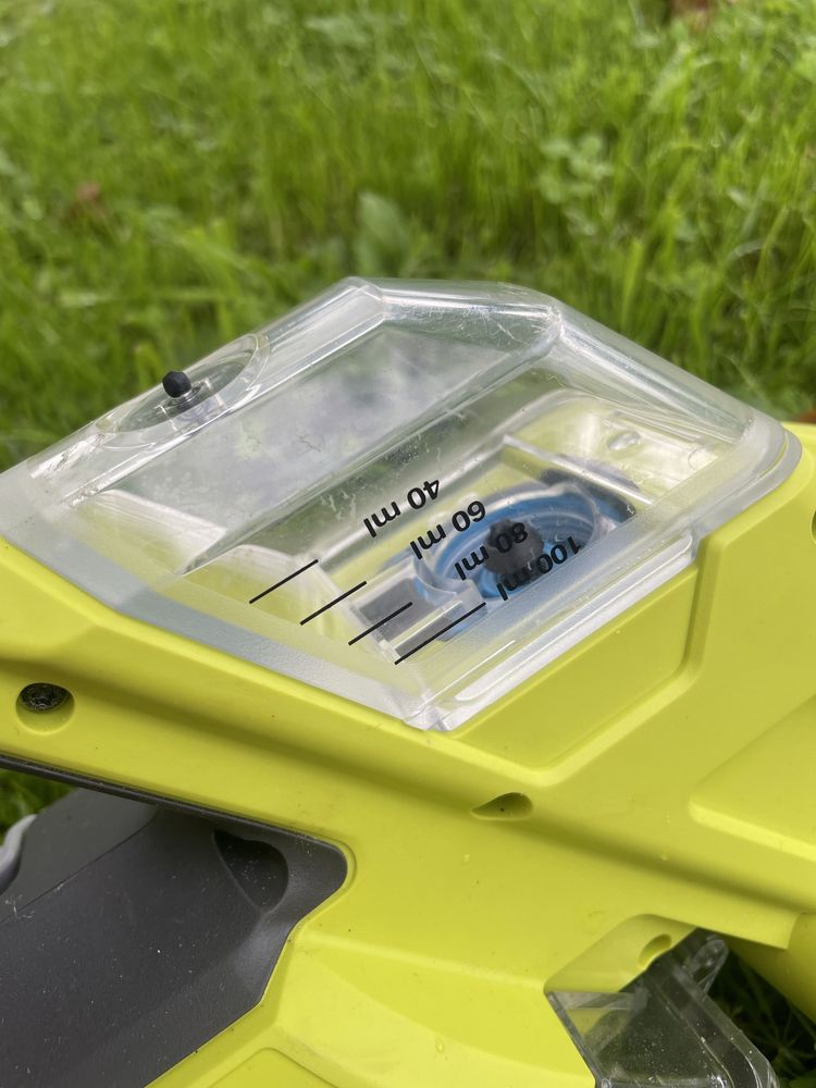 Пилосос професійний миючий Ryobi RDC18-0