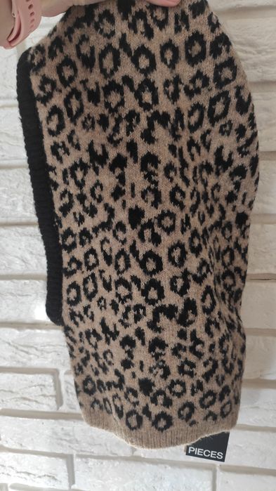 Жіночий капор pieces