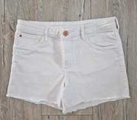 Denim białe krótkie spodenki jeansowe 38