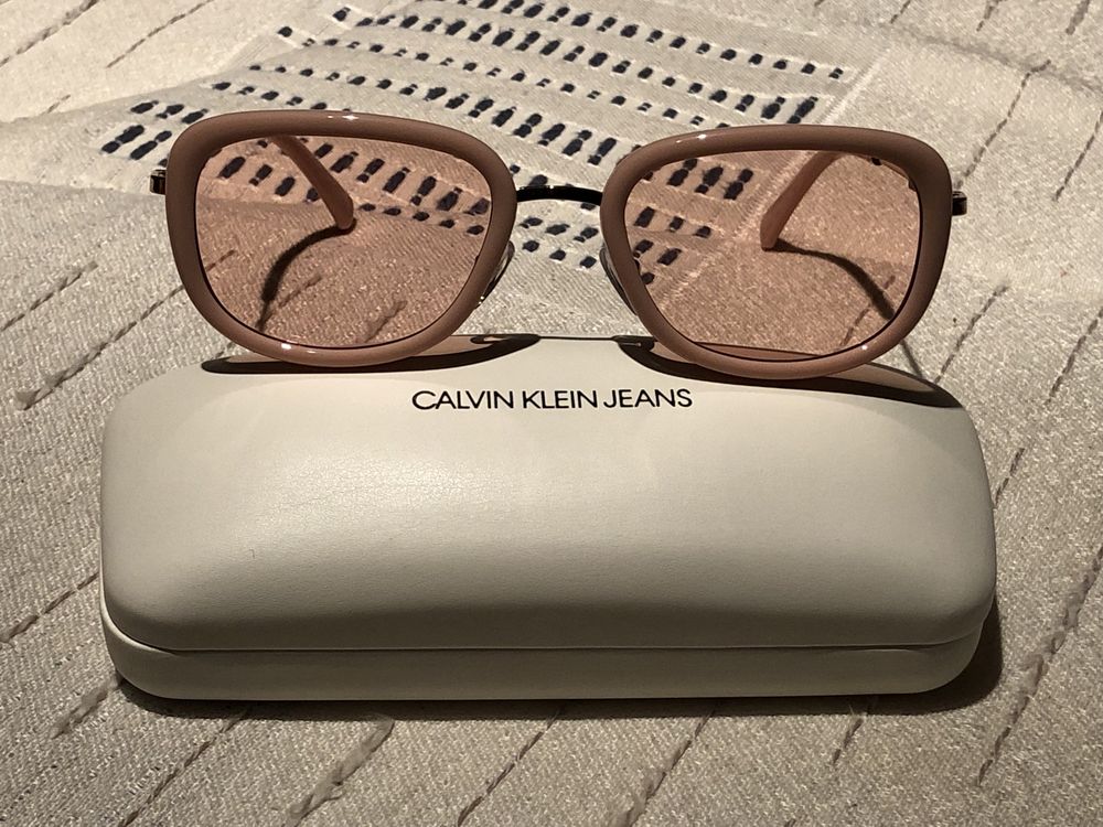 Oculos de Sol Calvin klein