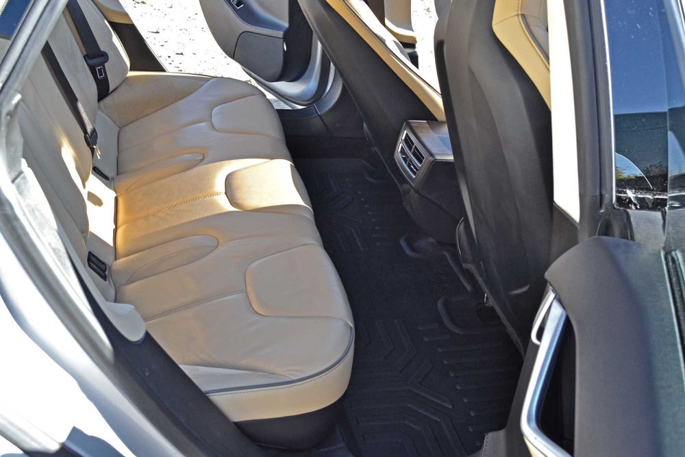 Продам Tesla Model S P85+