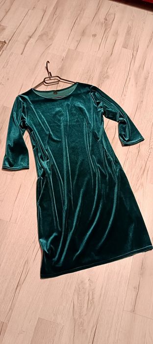 Welurowa sukienka koktajlowa L