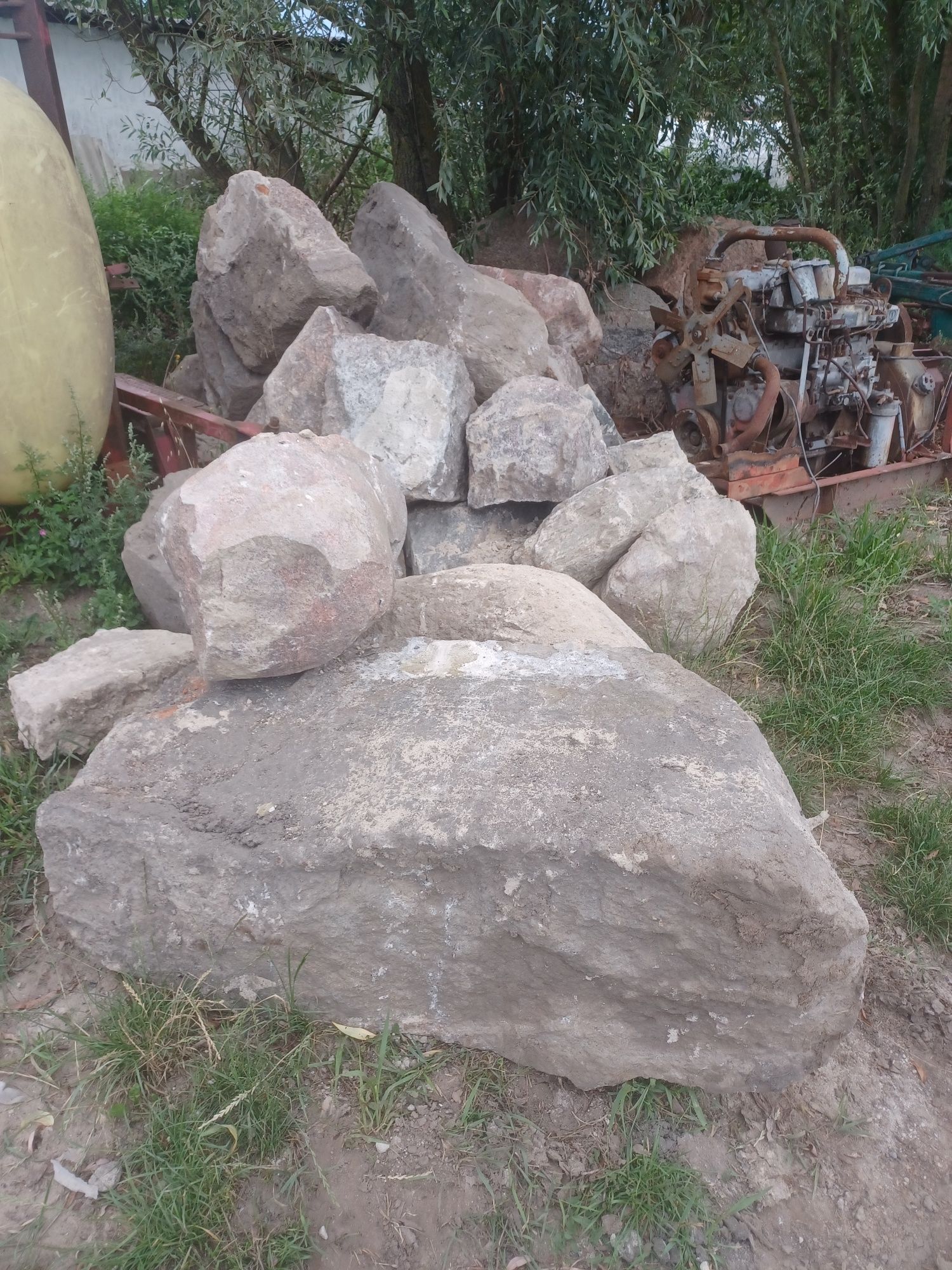 Kamienie  ogrodowe