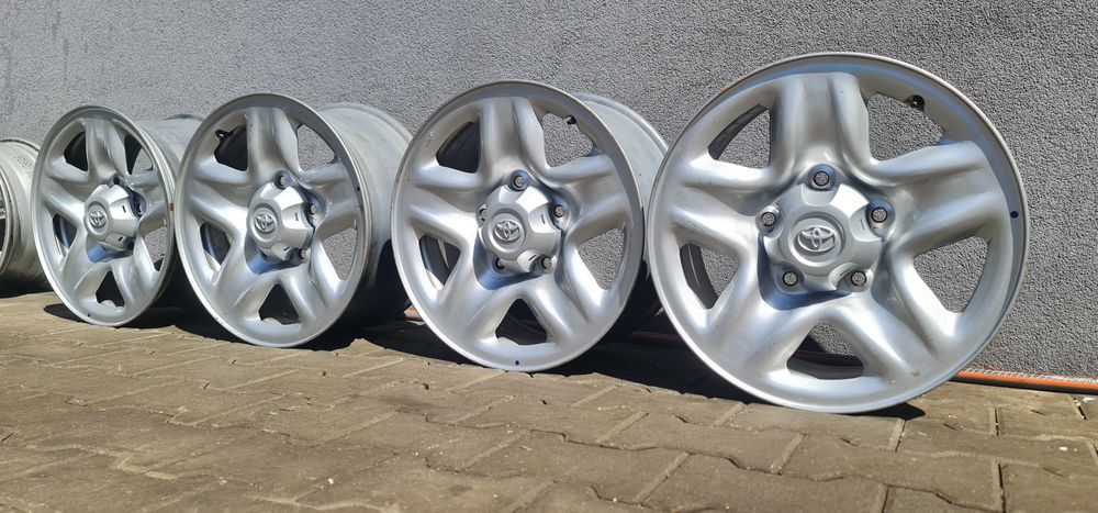 "17 5x120 Land Cruiser