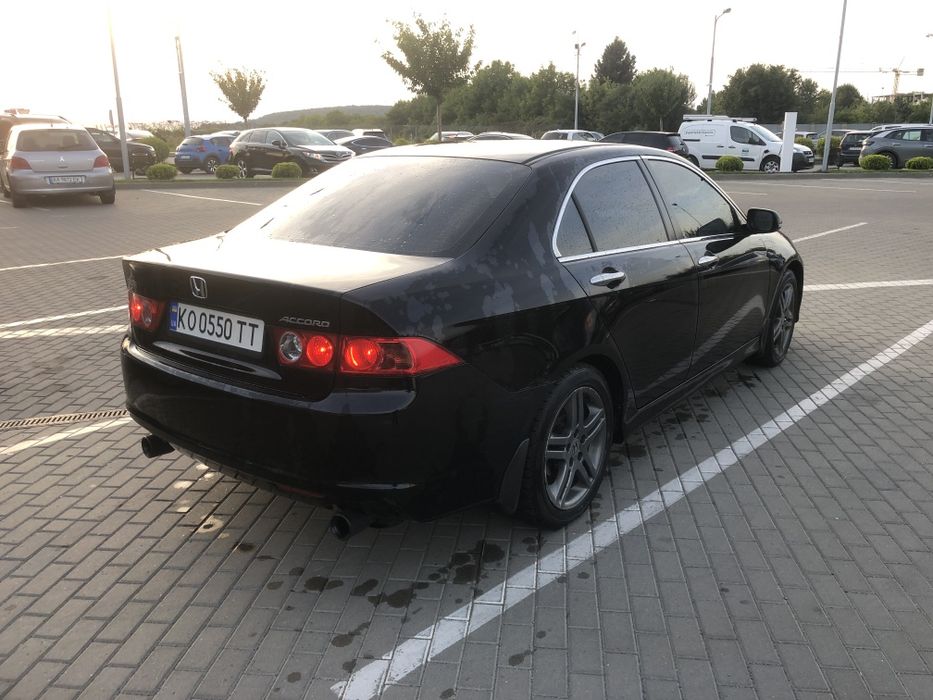 Продається Honda Accord 7 покоління