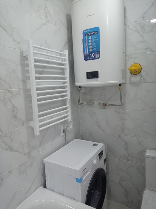 Ремонт квартиры ; санузел ,комната ,  ,кухня.