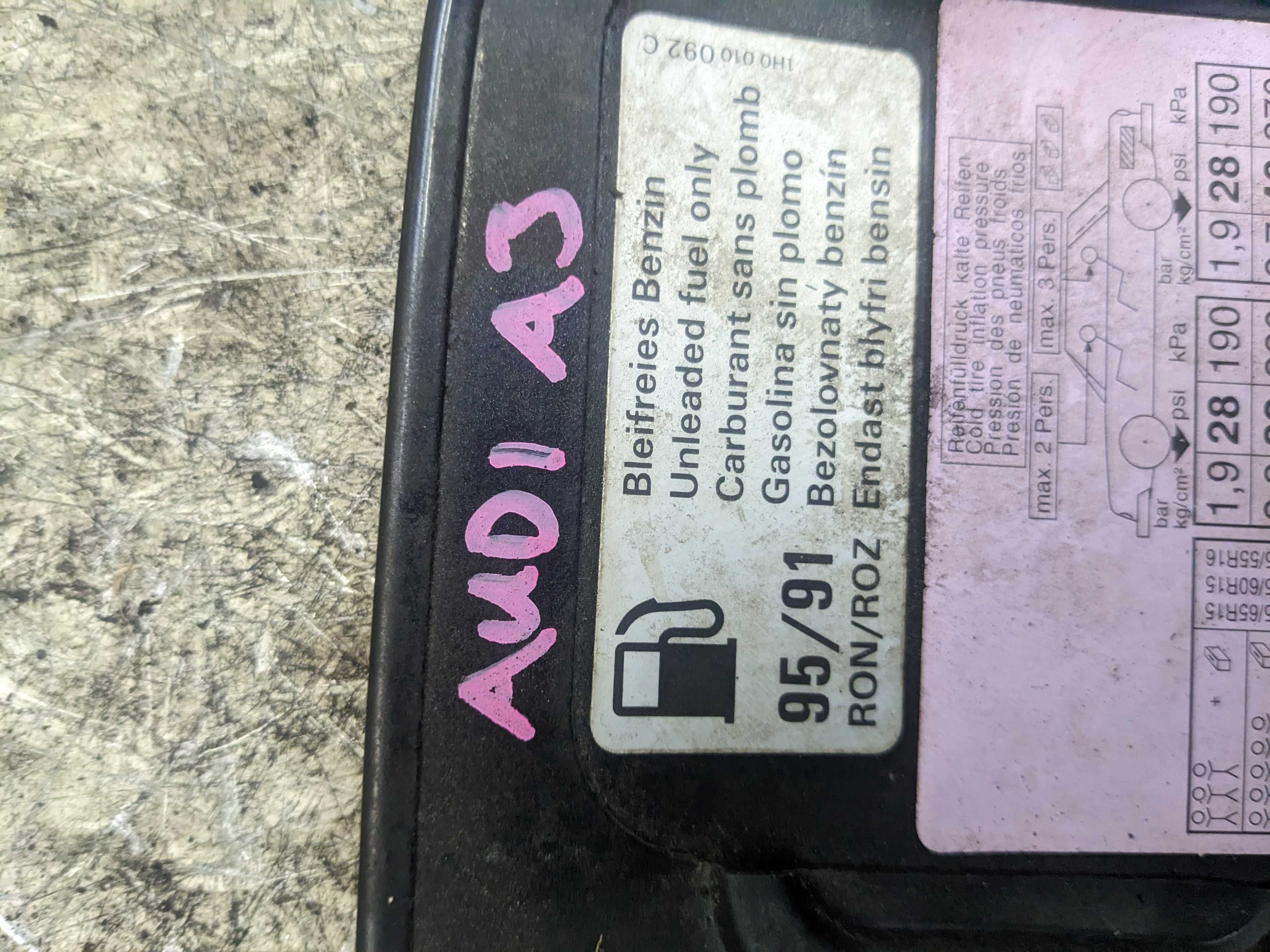 Audi A3 Klapa Wlewu Paliwa