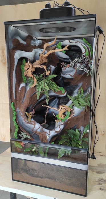 Terrarium dla kameleona z wodospadem szeroką wentylac TW36KW AquaWaves