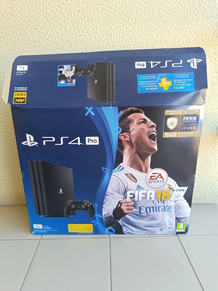 PS 4 Pro usada Valongo
