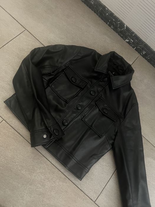 Продам шкіряну куртку Stradivarius в ідеальному стані