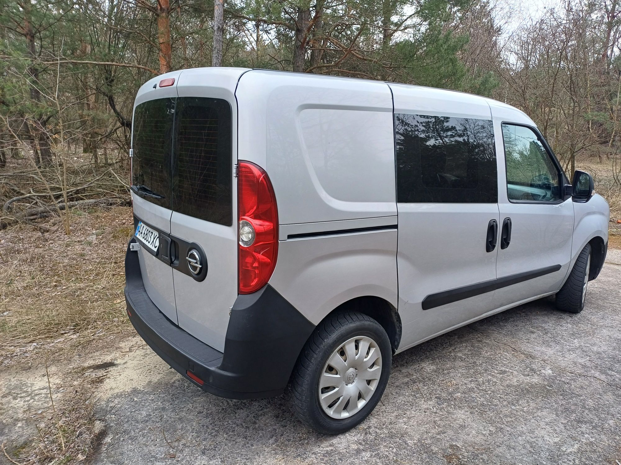 Опель комбо 2015 Opel Combo 1.3 2015