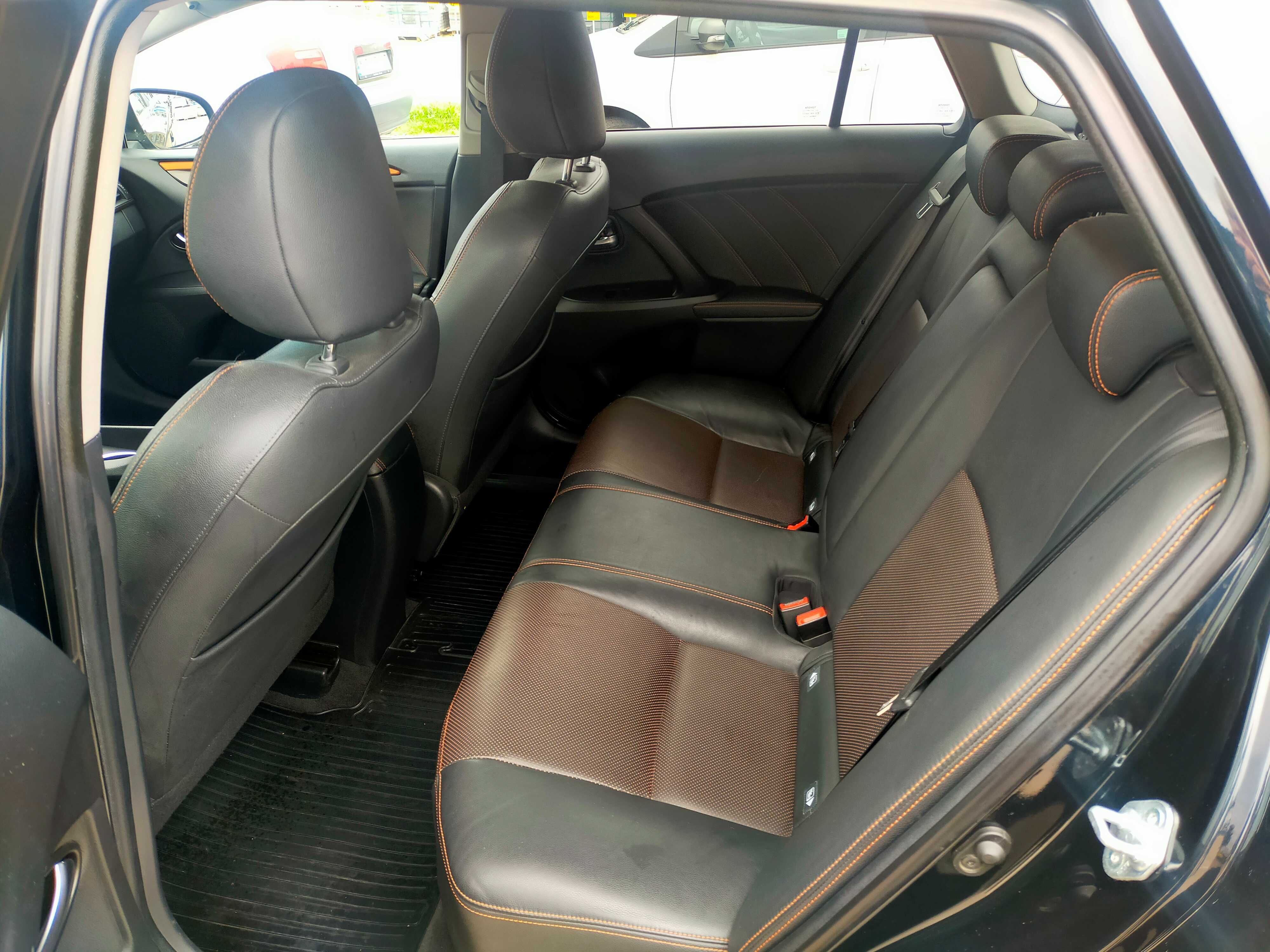TOYOTA Avensis Premium, mały przebieg, dobry stan, automatyk