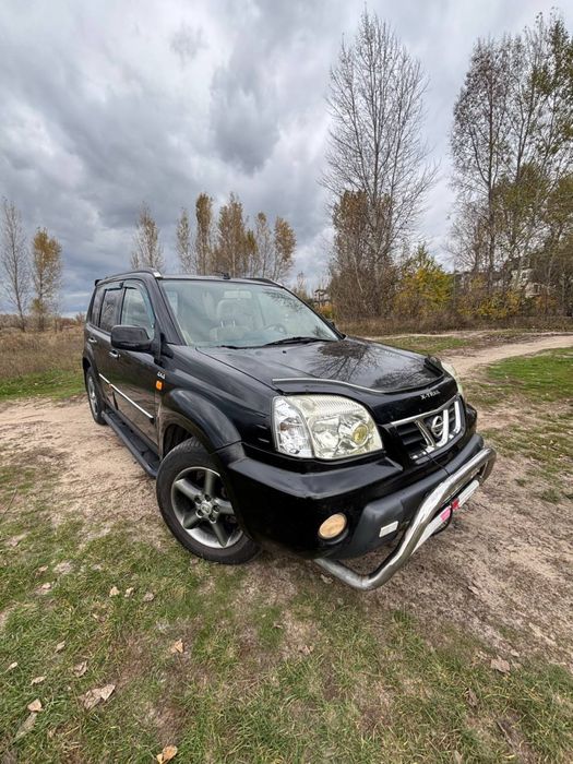Nissan X-trail 2.2 дизель механика