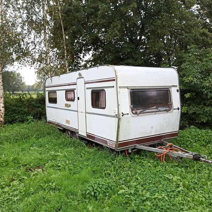 Przyczepa kempingów Fend duża