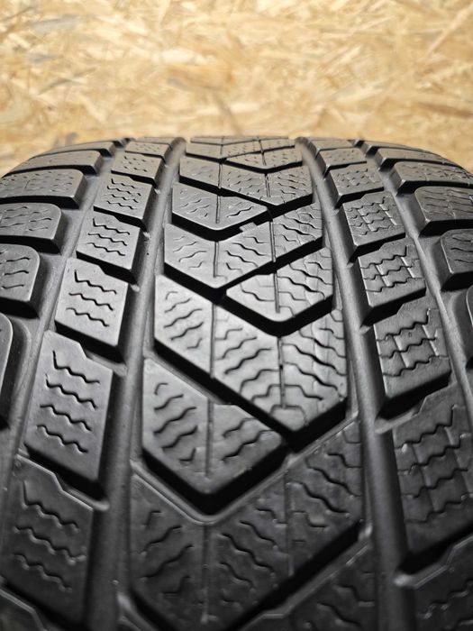 Opona pojedyńcza 275/40/18 103V XL Pirelli Sottozero 3