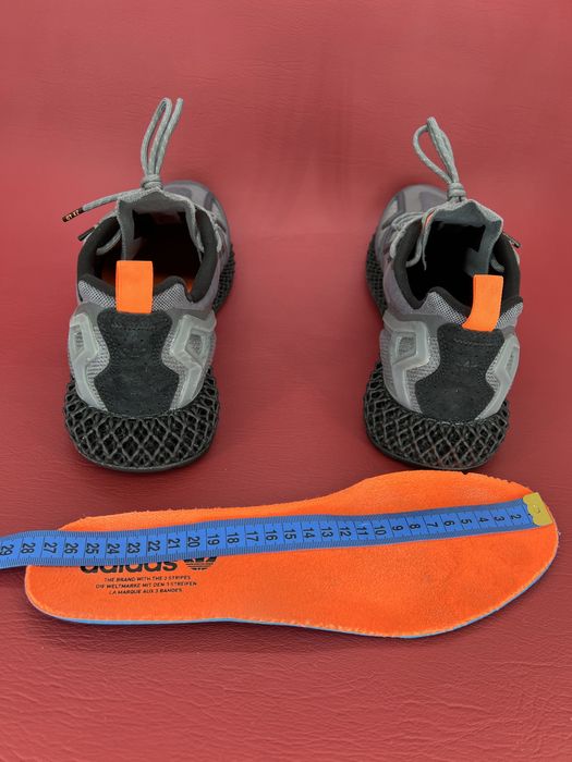 Кросівки чоловічі 42,5р. Adidas ZX 2K 4D