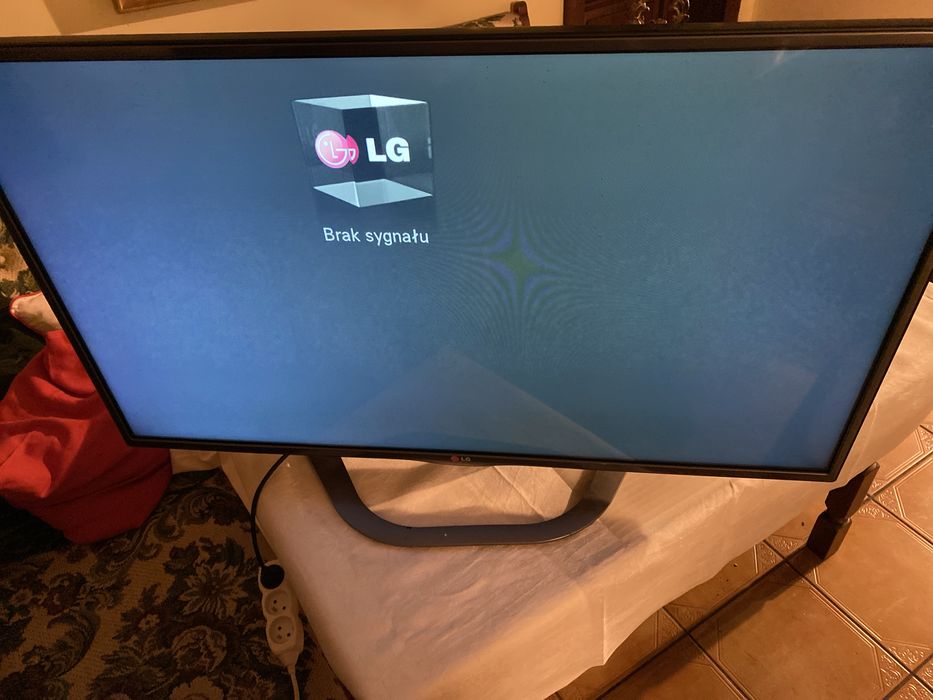 Sprzedam telewizor TV LG 42 cale