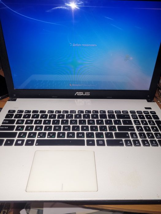 Ноутбук Asus x501а