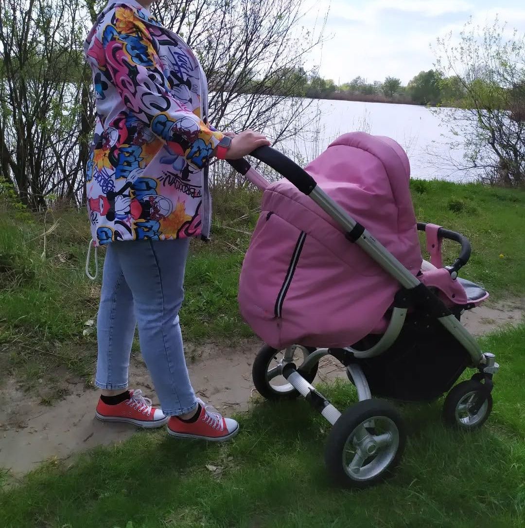 Продам коляску тільки самовивоз не пересилаю